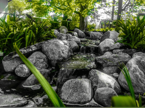 16' Cascading Pondless Waterfall.png